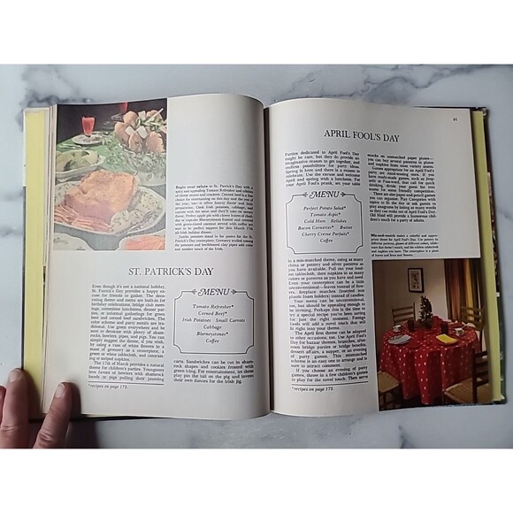 Better Homes And Gardens Guide To Entertaining Book - Picture 7 of 10